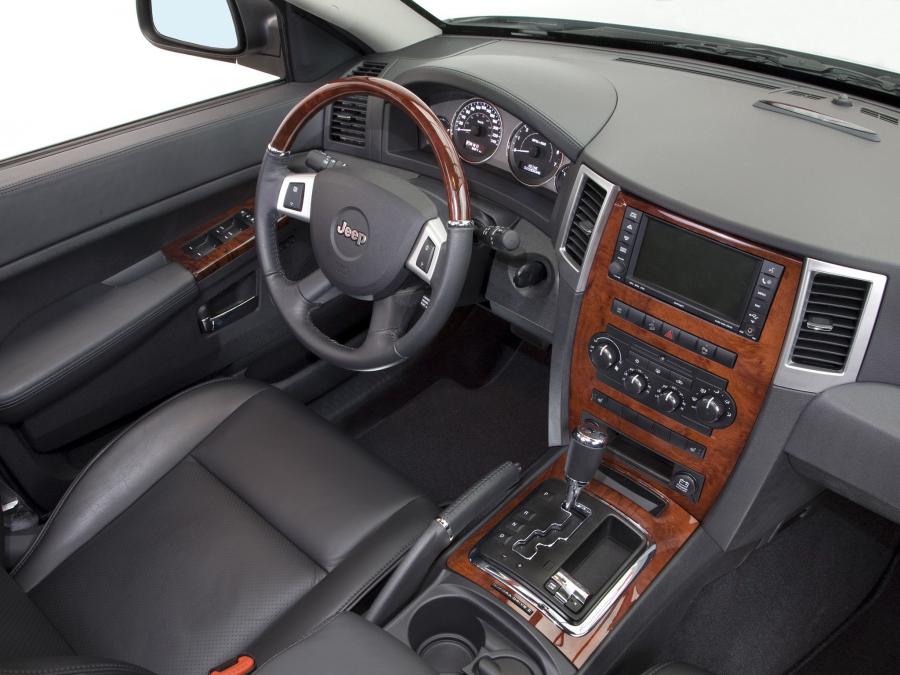  Jeep Grand Cherokee CRD Overland 2008 года  (фото 4 из 16)